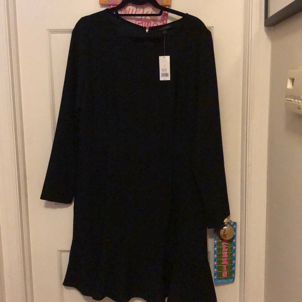 Banana Republic Black dress 👗 - Picture 2 of 5